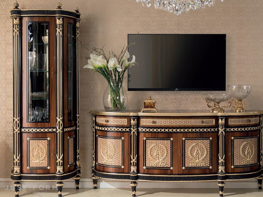 Витрина 14110 14111 фабрика Modenese Gastone фотография № 1