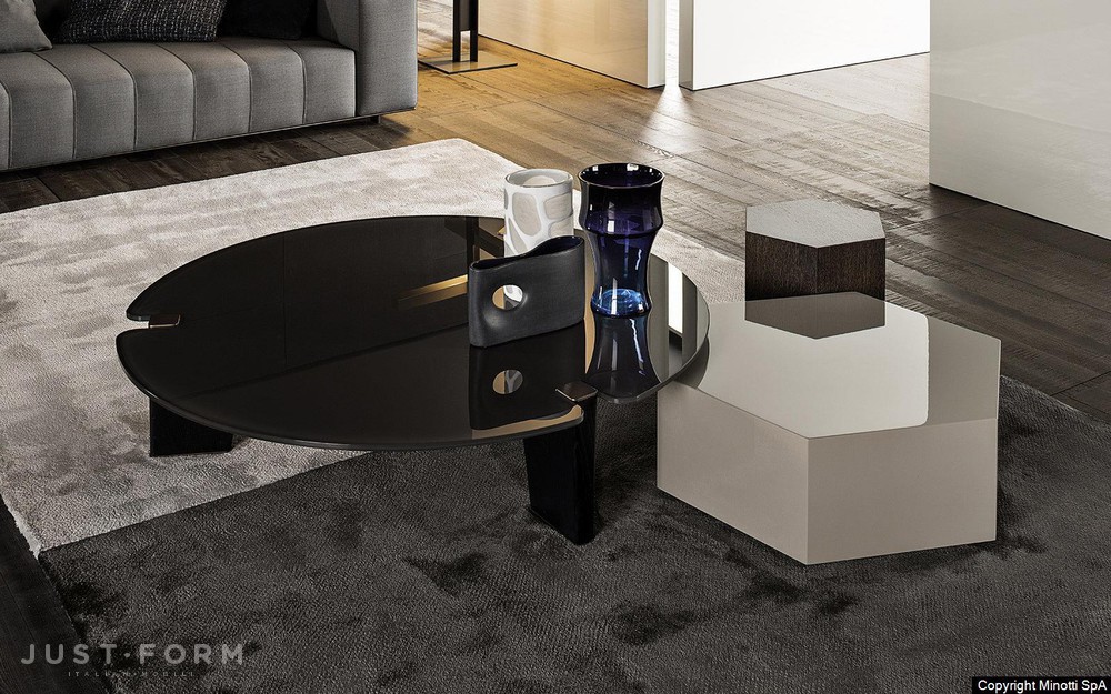 Столик Aeron фабрика Minotti фотография № 3