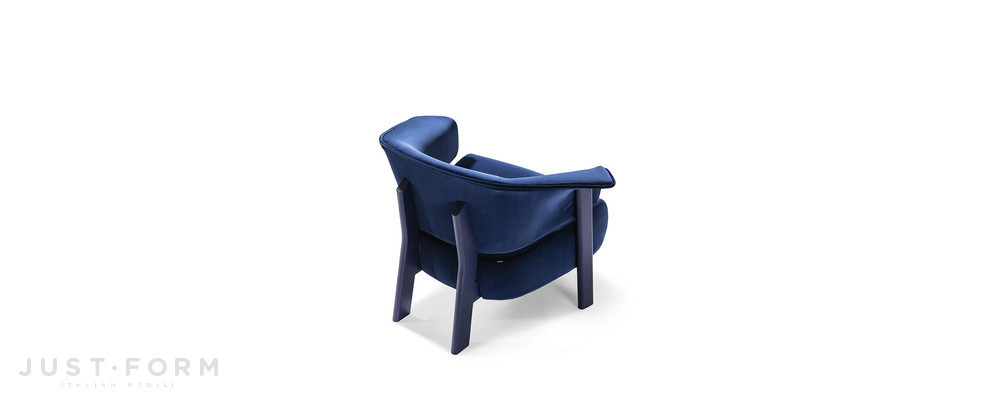 Кресло  571 Back-Wing Armchair фабрика Cassina фотография № 1