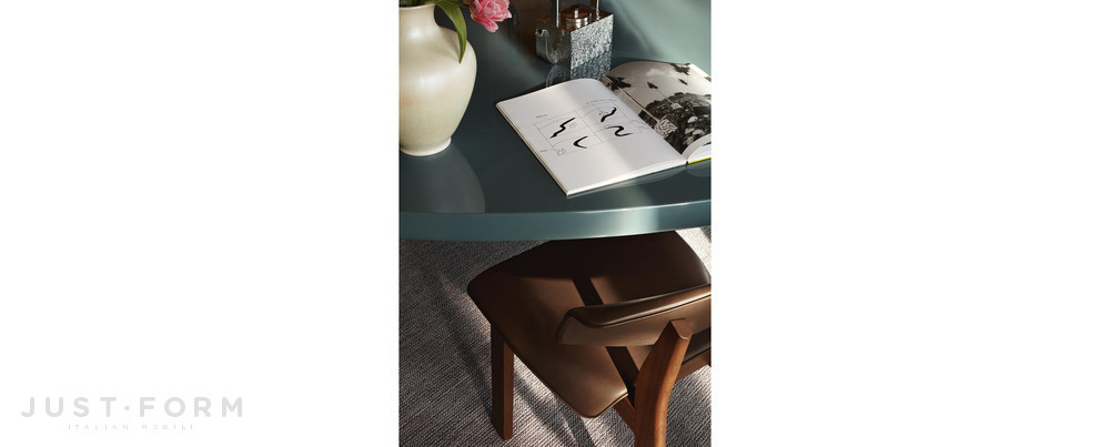 Стул 560 Back-Wing Chair фабрика Cassina фотография № 10