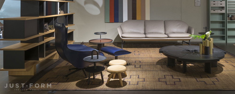 Вращающееся кресло 423 Cab Lounge Armchair фабрика Cassina фотография № 7