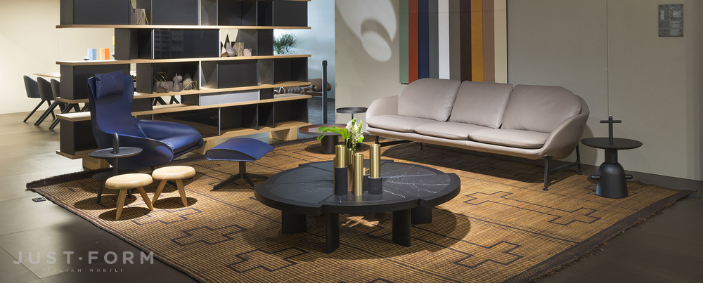 Вращающееся кресло 423 Cab Lounge Armchair фабрика Cassina фотография № 8