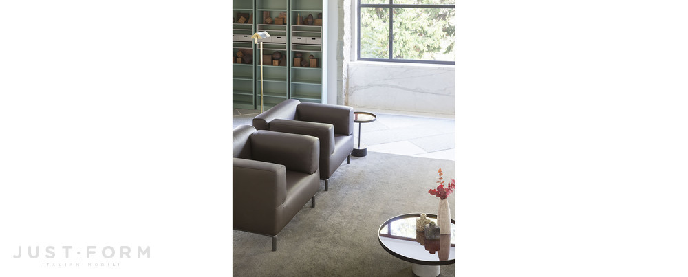 Кресло 250 Met Poltrona фабрика Cassina фотография № 2