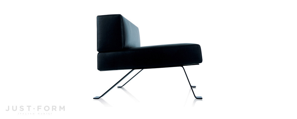 Кресло 512 Ombra Armchair фабрика Cassina фотография № 2