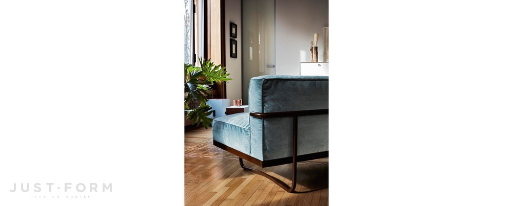 Диван LC5 Sofa фабрика Cassina фотография № 7