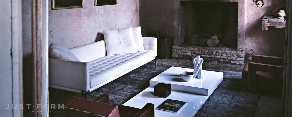 Диван и кресла 243 Volage фабрика Cassina фотография № 6