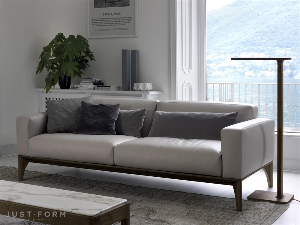 Диван Fellow Sofa фабрика Porada фотография № 3