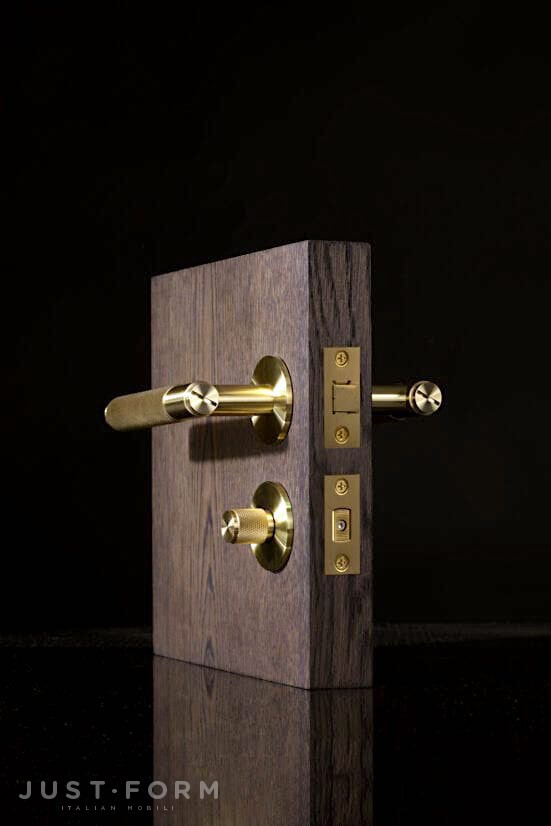 Замок с заверткой Thumbturn Lock / Cross / Black фабрика Buster + Punch фотография № 4