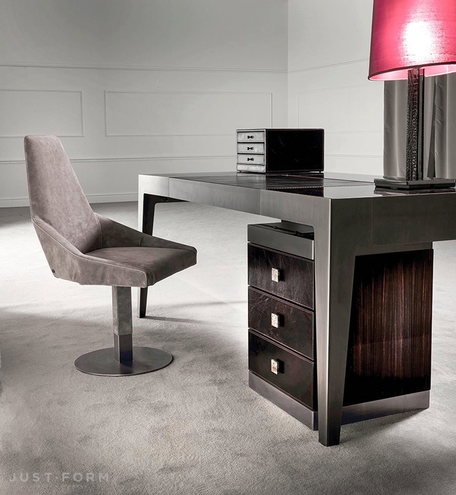 Письменный стол Gorky Desk фабрика Longhi фотография № 2