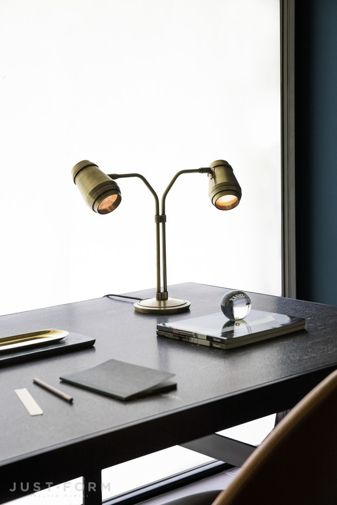 Настольная лампа Cask Table Lamp фабрика Bert Frank фотография № 2