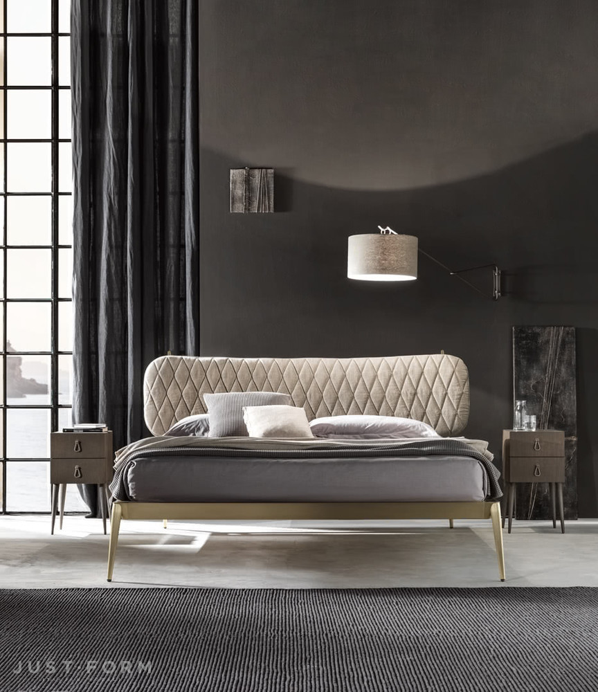 Кровать с мягким изголовьем Urbino Quilted фабрика Cantori фотография № 4