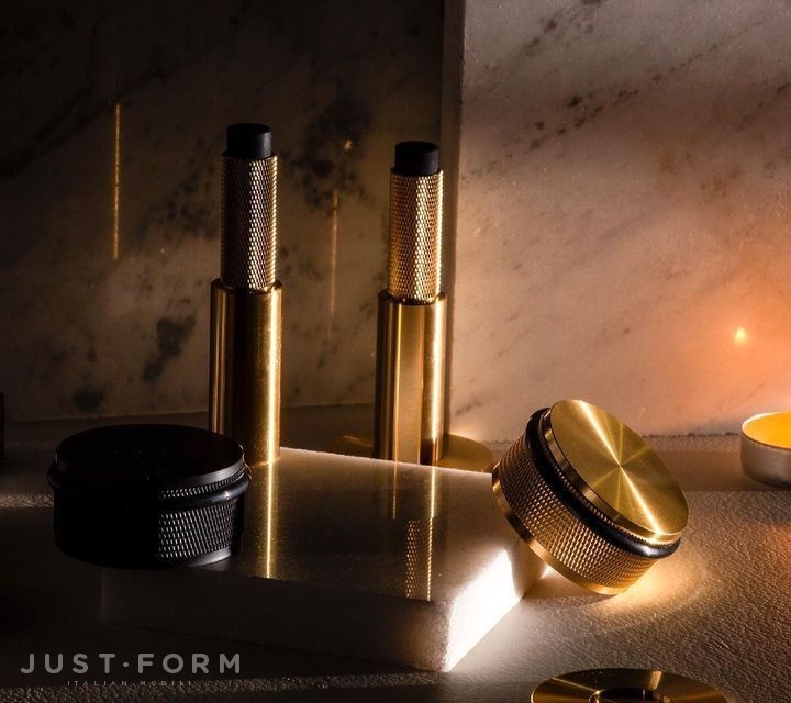 Напольный стоппер для двери Door Stop / Floor / Brass фабрика Buster + Punch фотография № 5