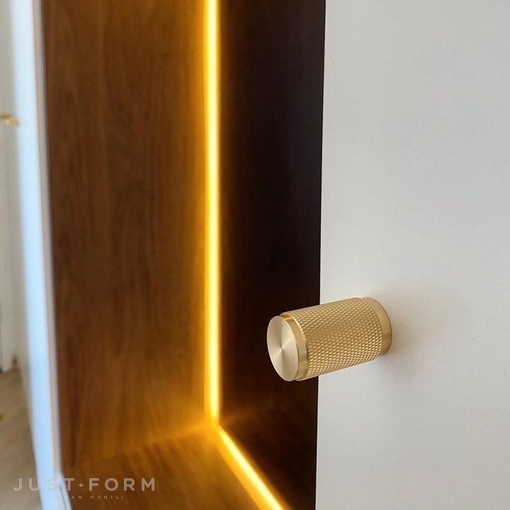 Ручка для мебели Furniture Knob / Cross / Brass фабрика Buster + Punch фотография № 45