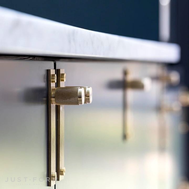 Ручка для мебели Furniture Knob / Plate / Cross / Brass фабрика Buster + Punch фотография № 34