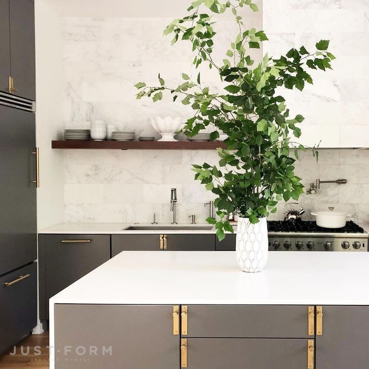 Ручка для мебели Furniture Knob / Plate / Cross / Brass фабрика Buster + Punch фотография № 36