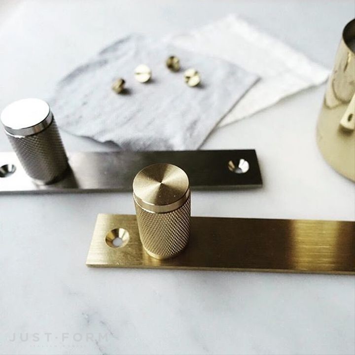 Ручка для мебели Furniture Knob / Plate /Cross / Steel фабрика Buster + Punch фотография № 20