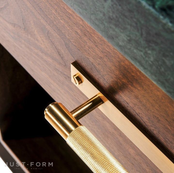 Ручка для мебели Pull Bar / Plate / Cross / Brass фабрика Buster + Punch фотография № 14