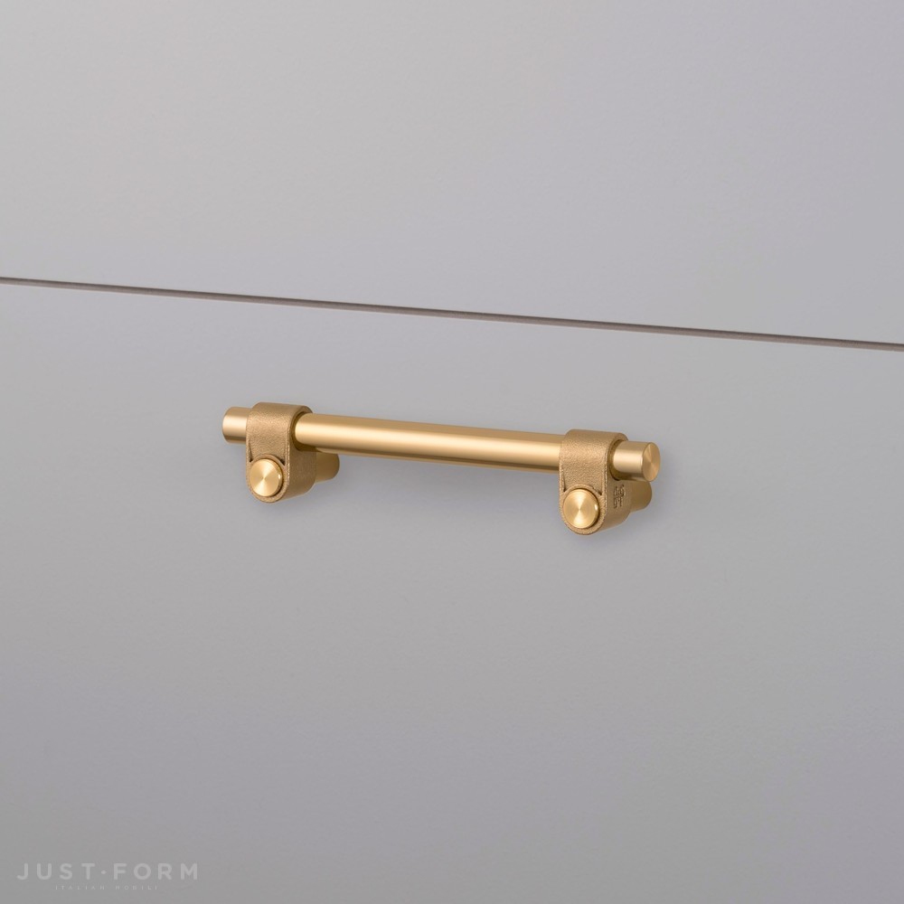 Ручка для мебели Pull Bar / Cast / Brass фабрика Buster + Punch фотография № 6