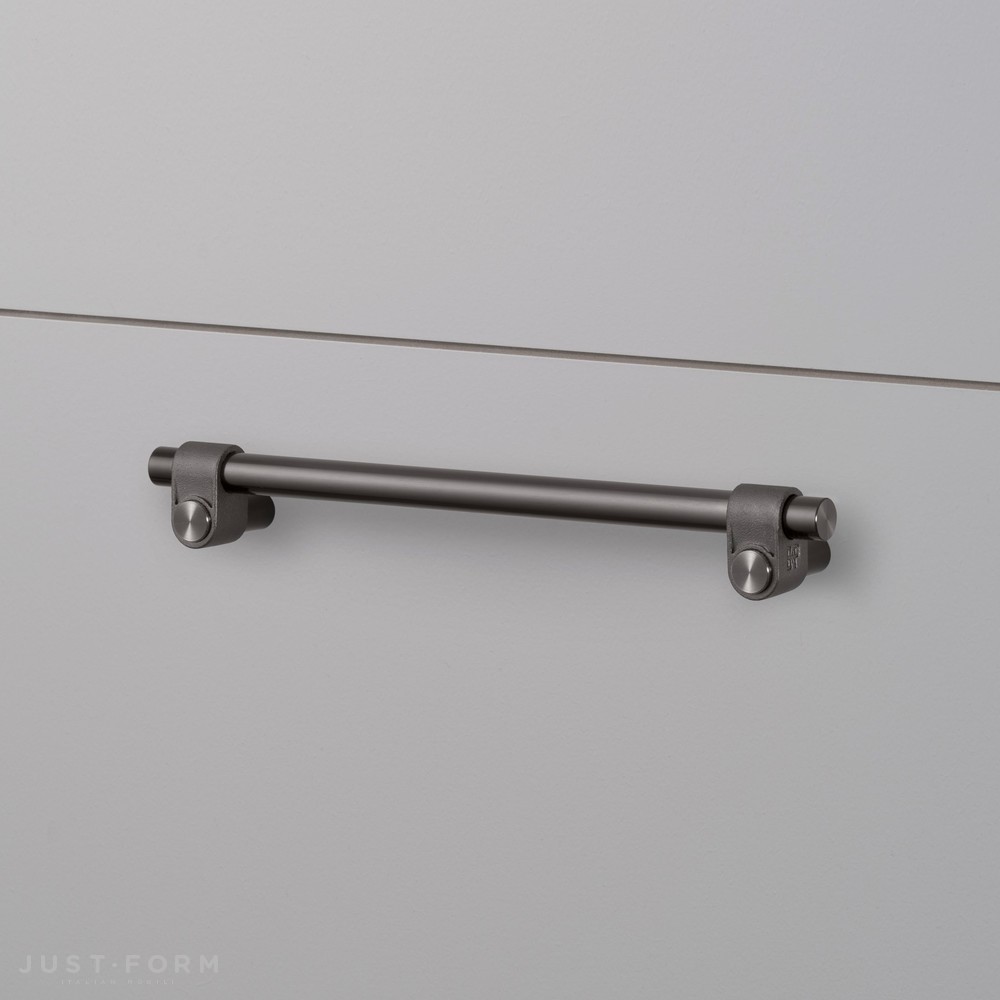 Ручка для мебели Pull Bar / Cast / Gun Metal фабрика Buster + Punch фотография № 1