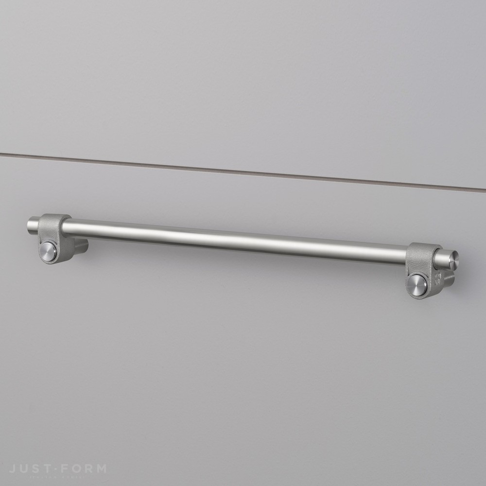 Ручка для мебели Pull Bar / Cast / Steel фабрика Buster + Punch фотография № 3