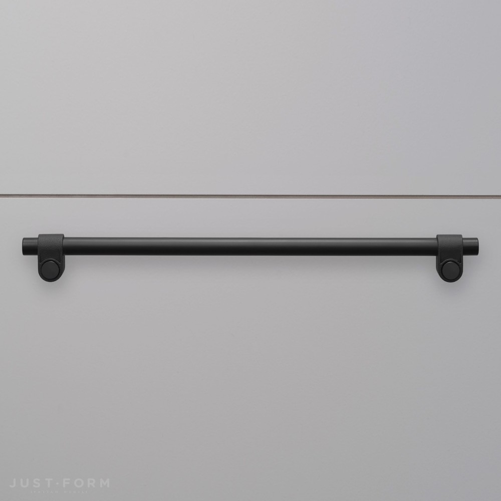 Ручка для мебели Pull Bar / Cast / Welders Black фабрика Buster + Punch фотография № 3