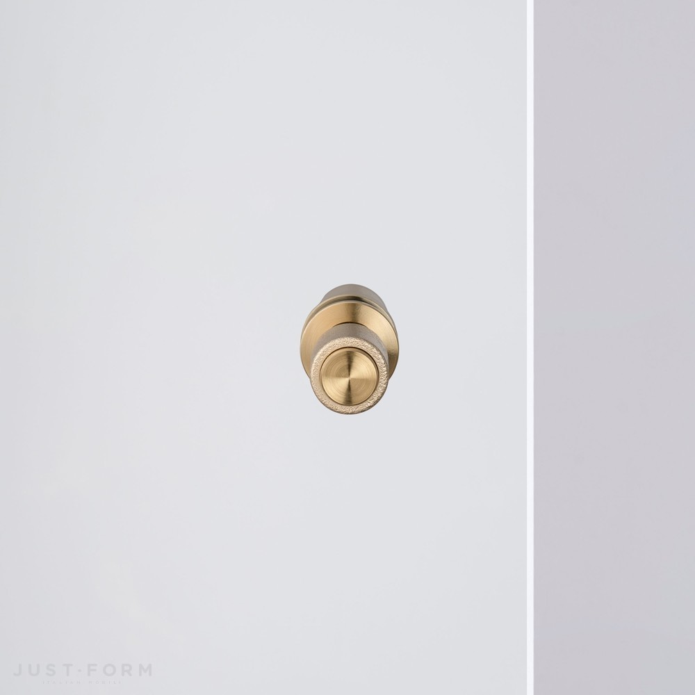 Ручка для мебели Furniture Knob / Double-Sided / Cast / Brass фабрика Buster + Punch фотография № 2