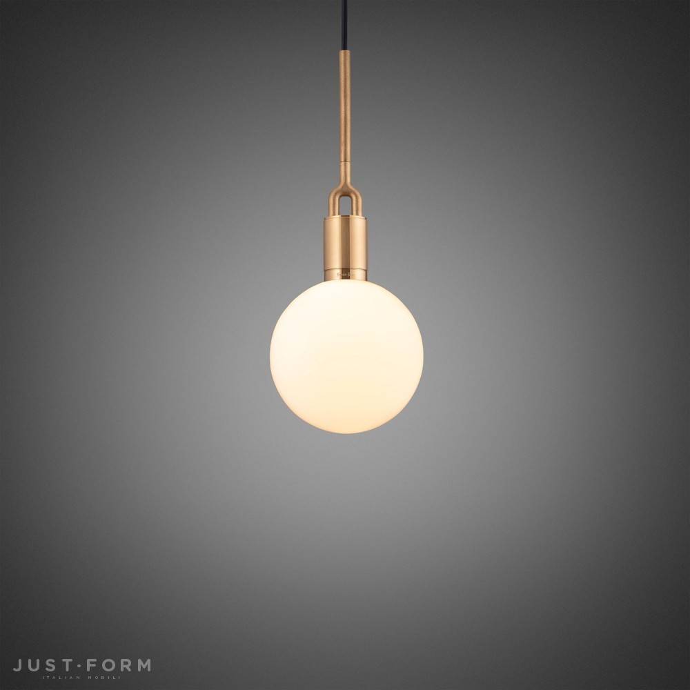 Подвесной светильник Forked Pendant / Globe / Opal / Medium / Brass фабрика Buster + Punch фотография № 1
