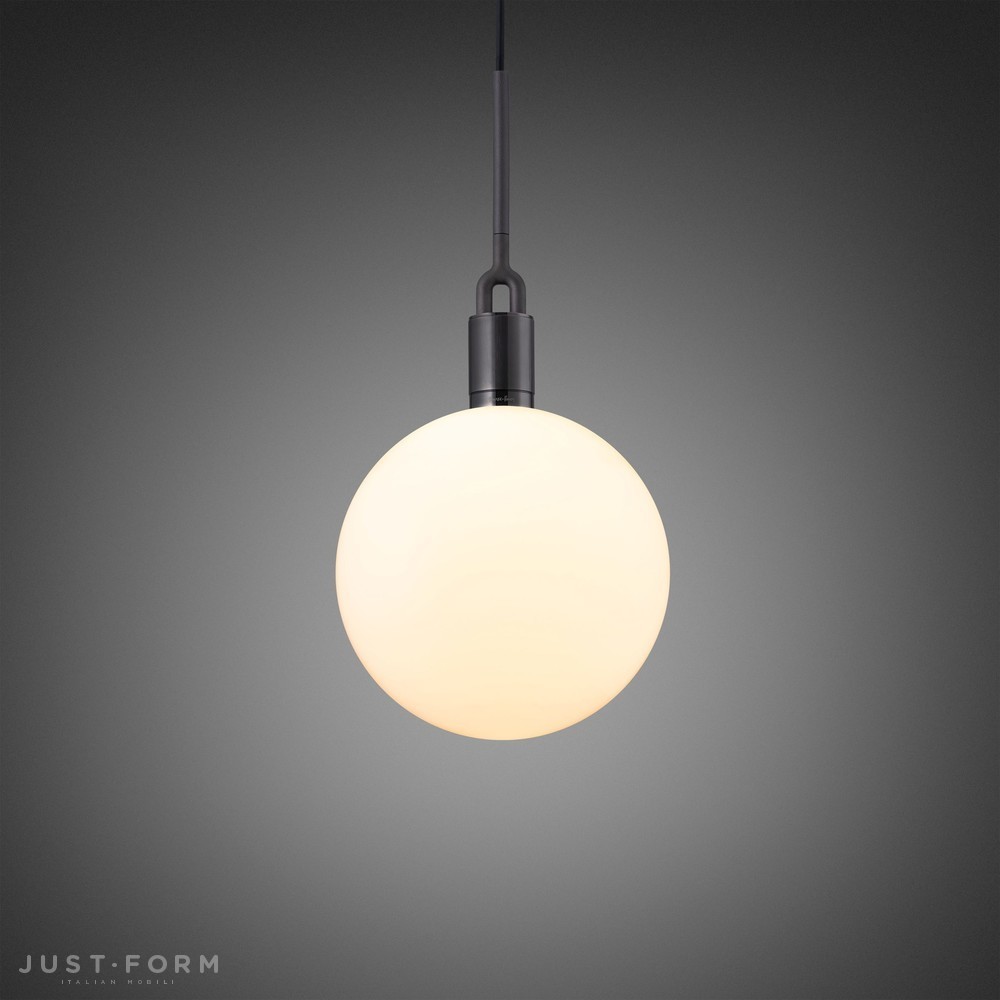 Подвесной светильник Forked Pendant / Globe / Opal / Large / Gun Metal фабрика Buster + Punch фотография № 1