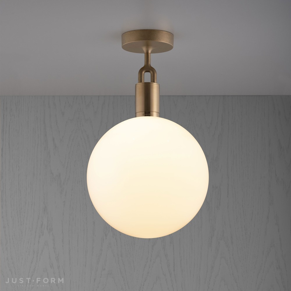 Потолочный светильник Forked Ceiling / Globe / Opal / Large / Brass фабрика Buster + Punch фотография № 1