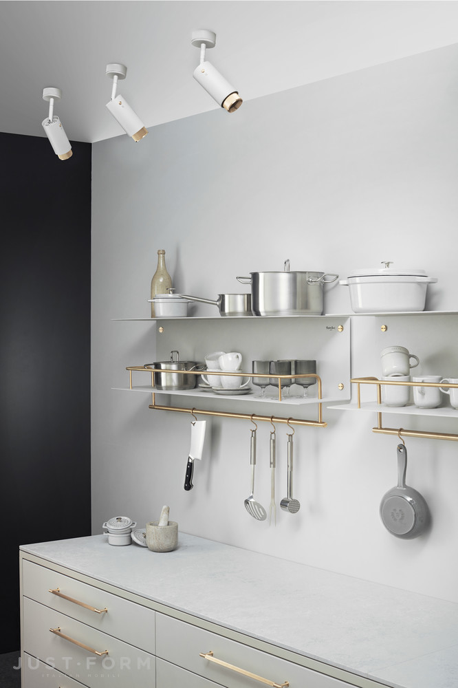 Полка с крючками Shelf / Hanger / Black / Steel фабрика Buster + Punch фотография № 13