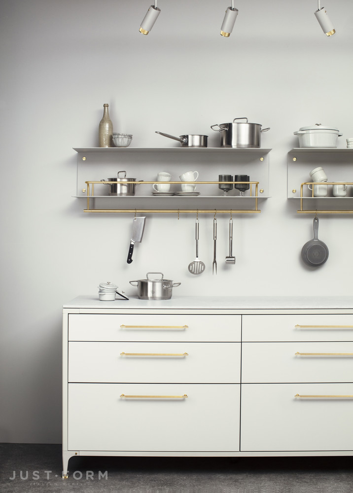 Полка с крючками Shelf / Hanger / Black / Steel фабрика Buster + Punch фотография № 16