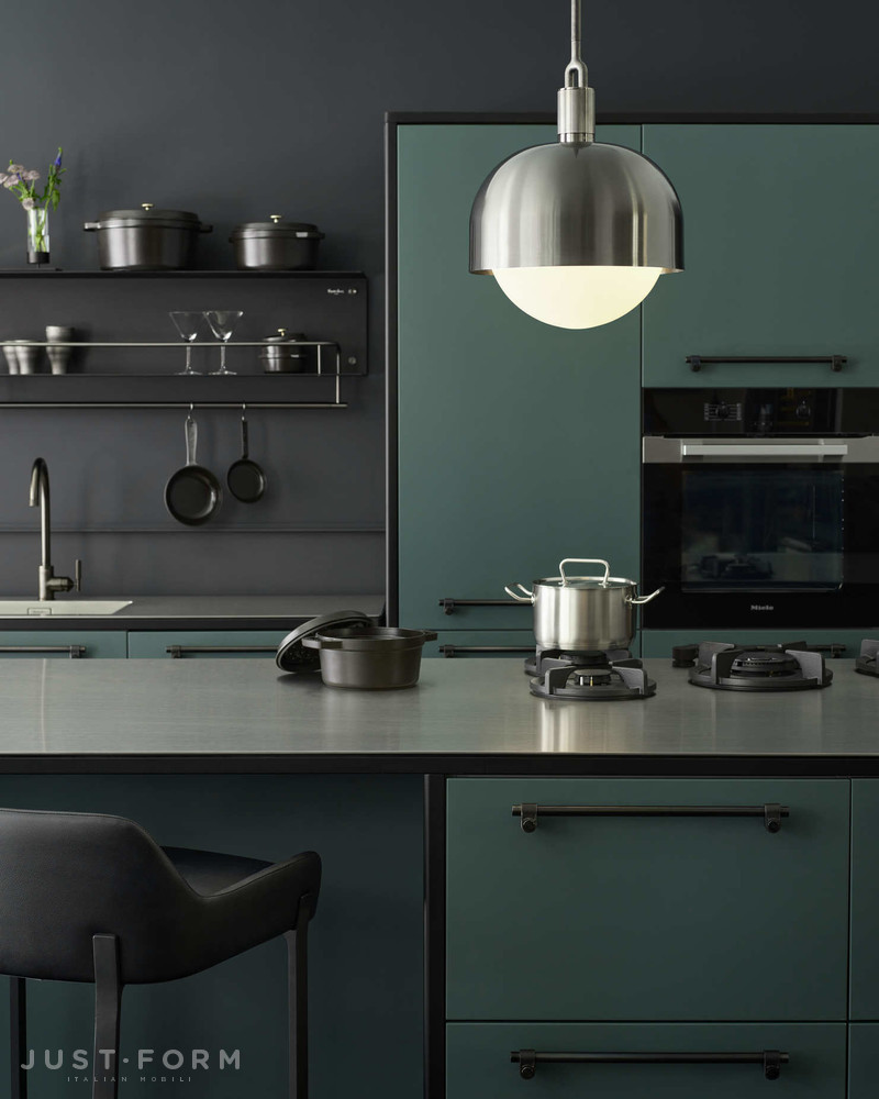 Полка с крючками Shelf / Hanger / Black / Steel фабрика Buster + Punch фотография № 9