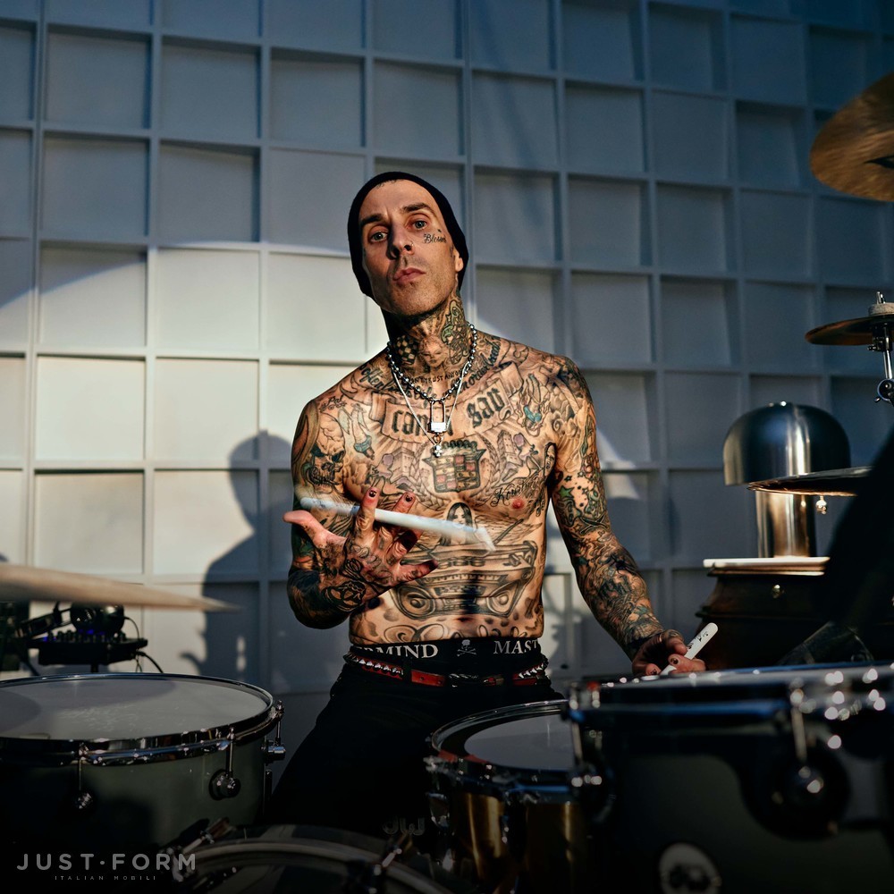 Настольная лампа Skull Table Light / Travis Barker / Brass фабрика Buster + Punch фотография № 5