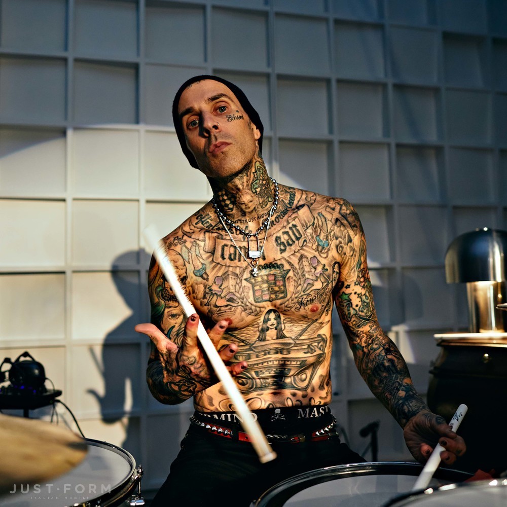Ручка для мебели Skull Furniture Knob / Travis Barker / Brass фабрика Buster + Punch фотография № 9