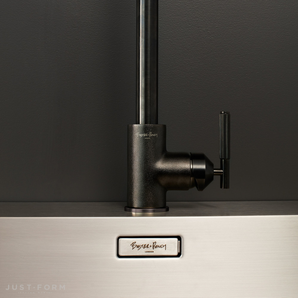 Кухонный кран Kitchen Tap / Mixer / Linear / Steel фабрика Buster + Punch фотография № 8