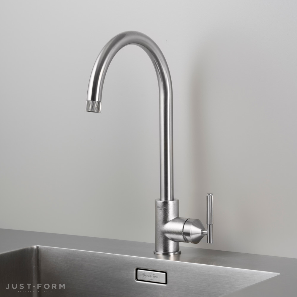 Кухонный кран Kitchen Tap / Mixer / Linear / Steel фабрика Buster + Punch фотография № 1