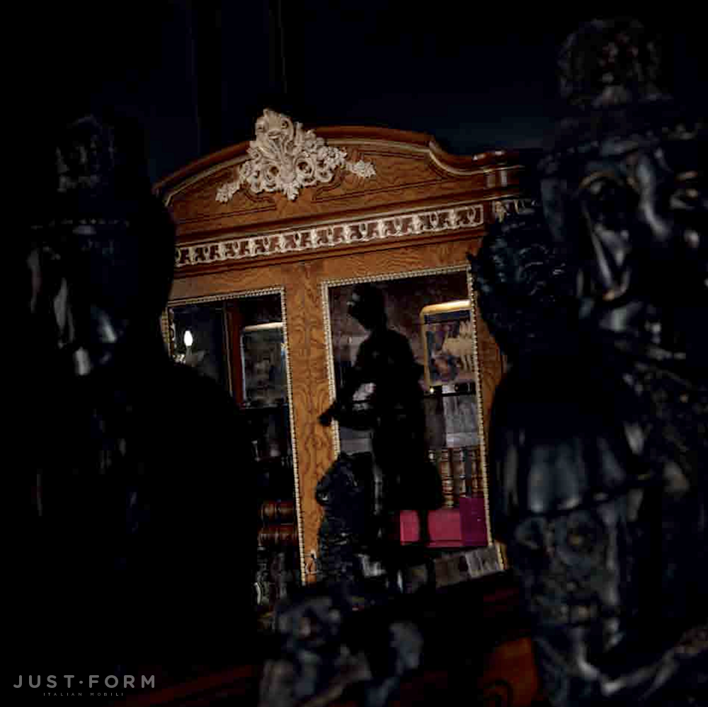 Витрина с 2 дверцами Opera фабрика Jumbo Collection фотография № 3