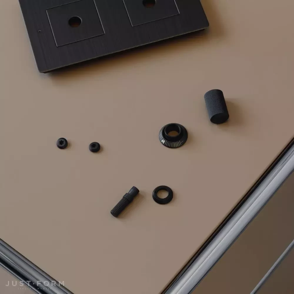 Тумблер Detail Kit / Toggle / Linear фабрика Buster + Punch фотография № 15