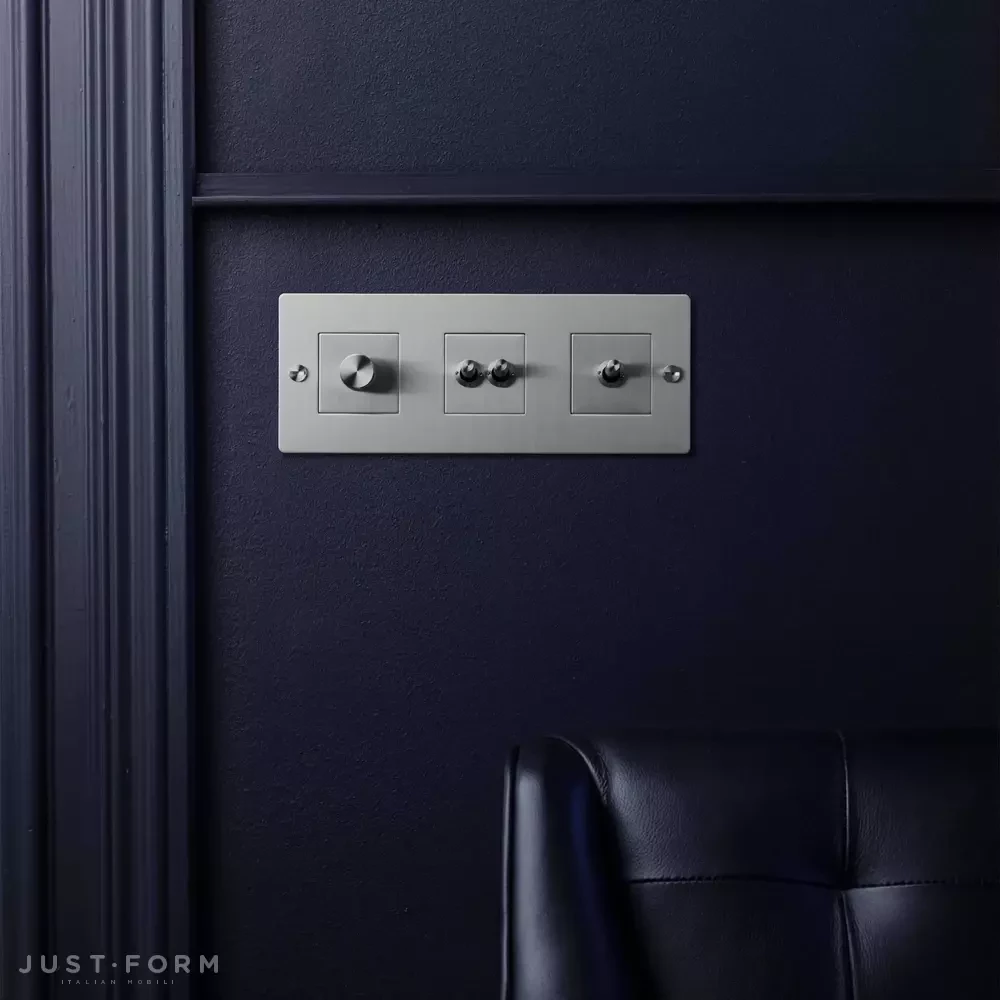 Тумблер Detail Kit / Toggle / Cross фабрика Buster + Punch фотография № 12