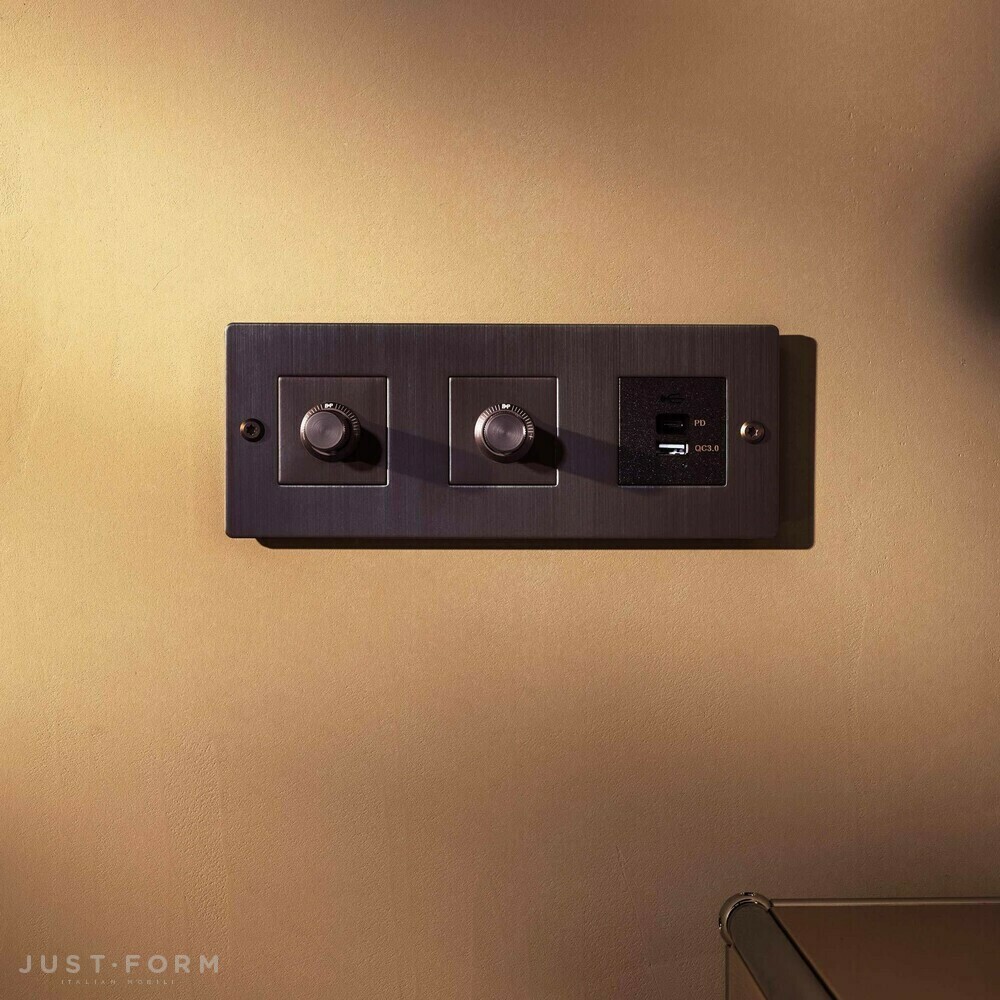 Декоративные болтики Detail Kit / Plate / Linear фабрика Buster + Punch фотография № 13