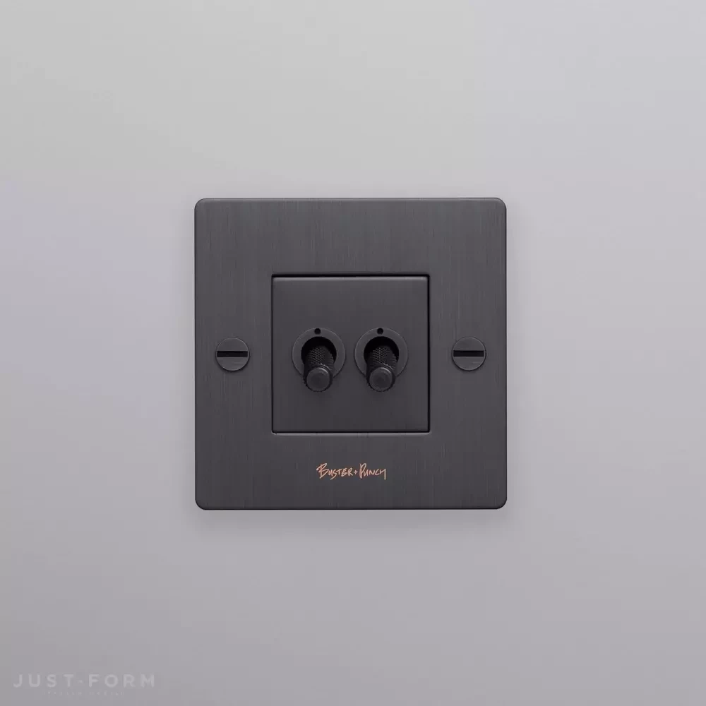 ​Двухтумблерный выключатель 1G Double Toggle / Cross / Smoked Bronze фабрика Buster + Punch фотография № 4
