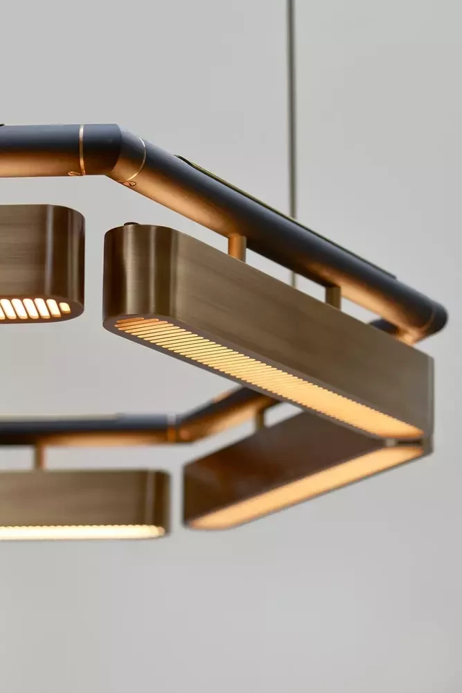 Люстра Colt Hexagon Chandelier фабрика Bert Frank фотография № 3